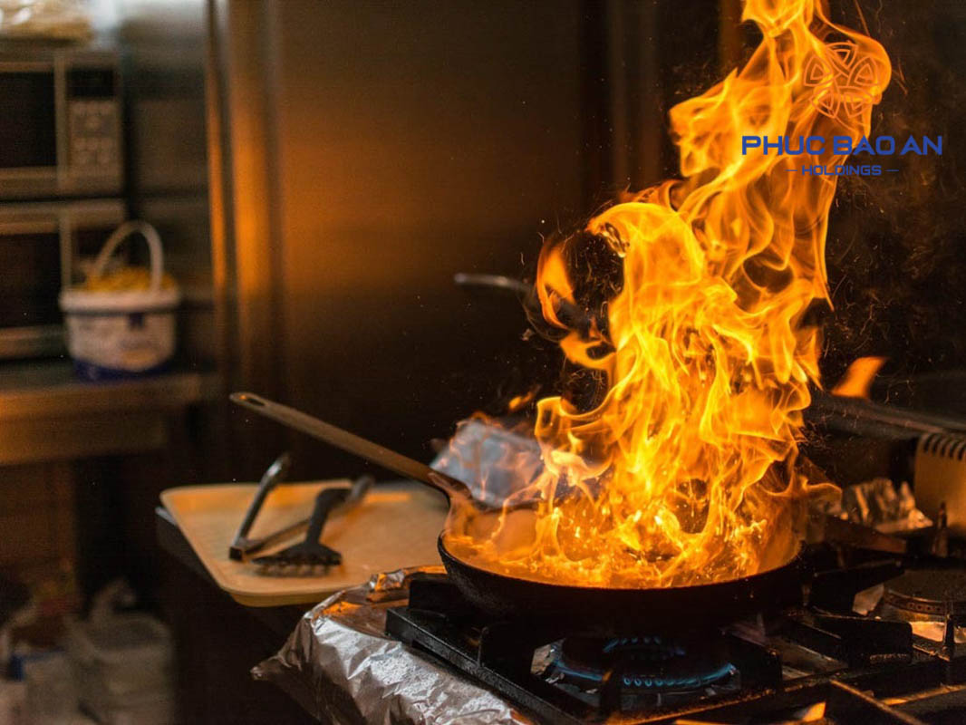 Nguyên nhân dẫn đến cháy dầu mỡ