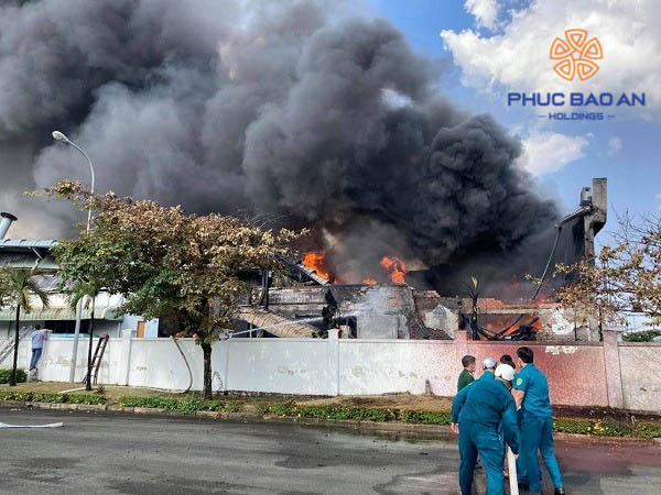 Kỹ năng thoát nạn khi có cháy nổ tại nhà cao tầng – Chuẩn bị là sống sót