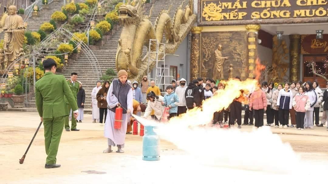 Trách Nhiệm PCCC & CNCH Của Cơ Sở Thờ Tự – Quy Định, Hướng Dẫn Và Ví Dụ Thực Tế