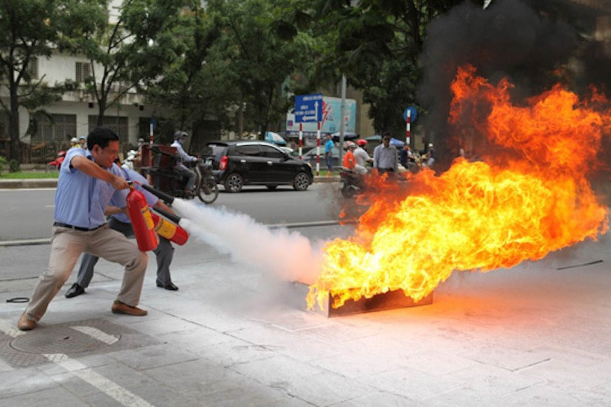 Hướng dẫn kỹ năng thoát nạn theo từng tình huống cụ thể