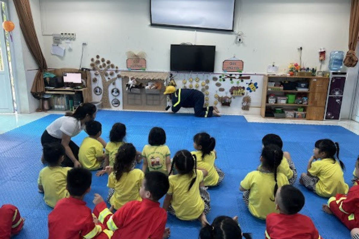 Kỹ năng thoát hiểm khi có cháy cho trẻ em – Hướng dẫn từ chuyên gia PCCC