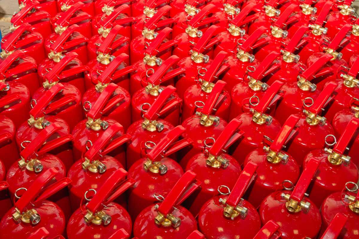 Quy Định Pháp Luật Về Sử Dụng Bình Chữa Cháy
